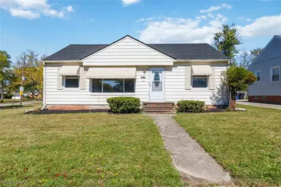 18401 Garden Boulevard, Loveland, OH 44128 - Photo 1