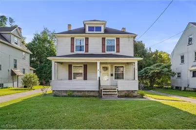 118 Halls Heights Avenue, Youngstown, OH 44509 - Photo 1