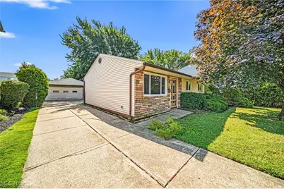 1009 E 347th Street, Eastlake, OH 44095 - Photo 1