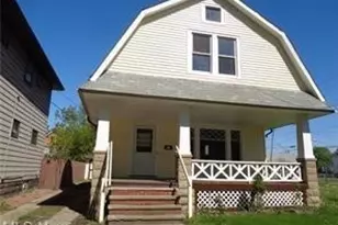 2227 W 101st St, Loveland, OH 44102 - Photo 1