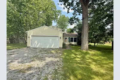 5055 Fleming Avenue, Lorain, OH 44055 - Photo 1