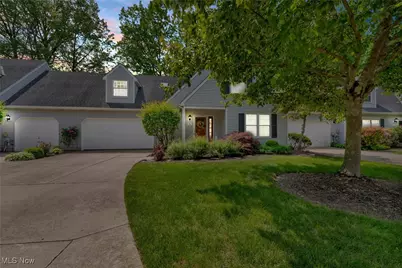 30 Dover Place Lane, Northfield, OH 44067 - Photo 1