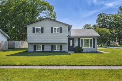 2214 Middle Avenue, Elyria, OH 44035 - Photo 1