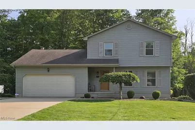 4885 Warwick Drive S, Canfield, OH 44406 - Photo 1
