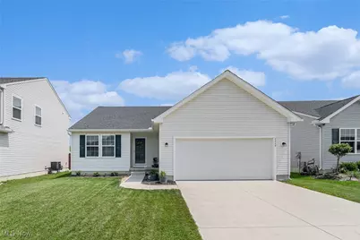 3964 Primrose Way, Lorain, OH 44053 - Photo 1