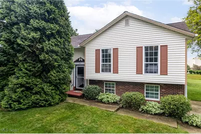 667 Hidden Valley Drive, Wadsworth, OH 44281 - Photo 1