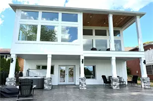 5771 East Blvd NW, Canton, OH 44718 - Photo 1