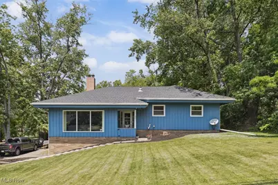 541 Glenwood Street SW, North Canton, OH 44720 - Photo 1