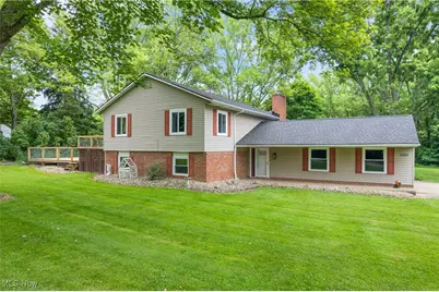 12445 Kimmens Road SW, Massillon, OH 44647 - Photo 1