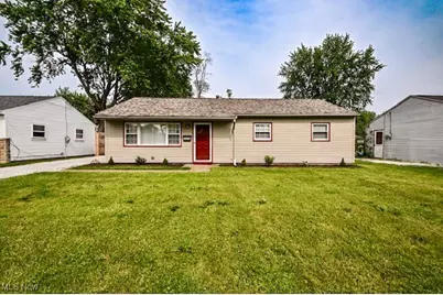 2312 Midway Avenue NE, Canton, OH 44705 - Photo 1