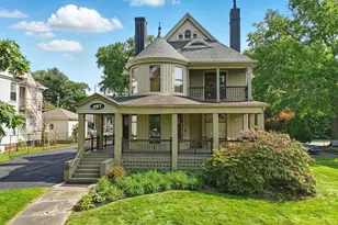 697 W Market St, Akron, OH 44303 - Photo 1
