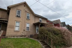 393 Spicer Street, Akron, OH 44311 - Photo 1