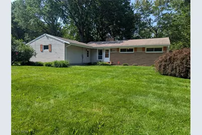 3844 Chaucer Lane, Austintown, OH 44511 - Photo 1