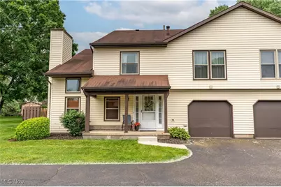 1829 Lakeside Avenue NW, Canton, OH 44708 - Photo 1