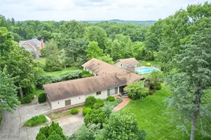 2265 Anthony Dr, Akron, OH 44333 - Photo 1