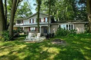 107 Lake Front Dr, Green, OH 44319 - Photo 1