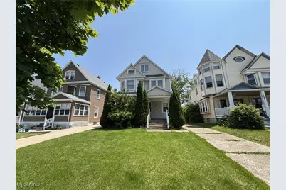 1481 Robinwood Avenue, Oakwood, OH 44107 - Photo 1