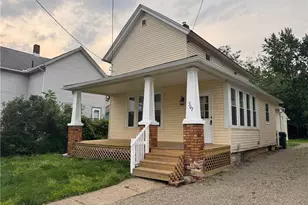 307 Lucas St, Barberton, OH 44203 - Photo 1