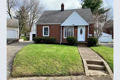2420 Empire Road NE, Canton, OH 44705 - Photo 1