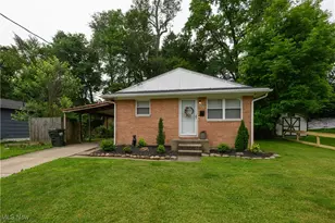 2426 45th St NW, Canton, OH 44709 - Photo 1