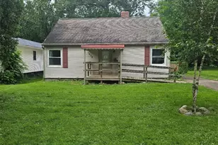 1535 Parkgate Ave, Akron, OH 44313 - Photo 1