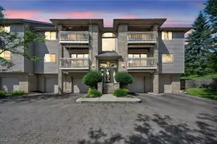 3800 Rosemont Blvd, Akron, OH 44333 - Photo 1