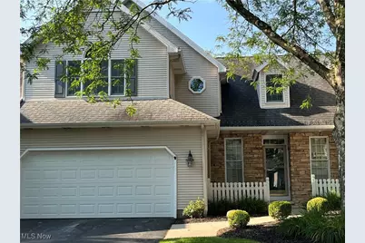 23 Fieldstone Drive, Poland, OH 44514 - Photo 1