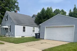 1881 17th St SW, Akron, OH 44314 - Photo 1