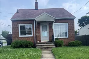 825 Silvercrest Ave, Akron, OH 44314 - Photo 1