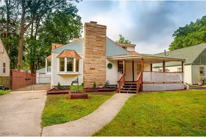 529 Cornell Avenue, Elyria, OH 44035 - Photo 1