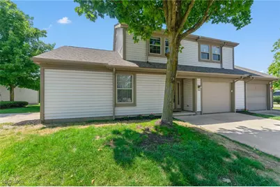 102 Waterside Court, Columbiana, OH 44408 - Photo 1