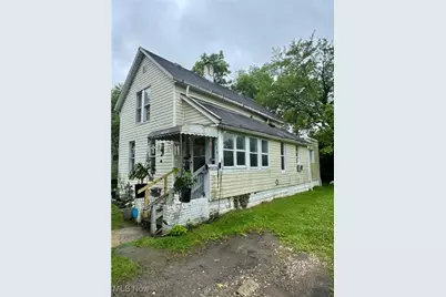 526 Madison Avenue, Akron, OH 44320 - Photo 1