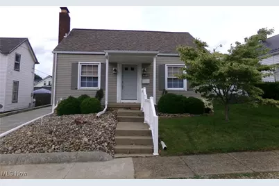 1612 Orange Street, Coshocton, OH 43812 - Photo 1