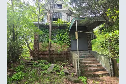 6904 Hough Avenue, Loveland, OH 44103 - Photo 1