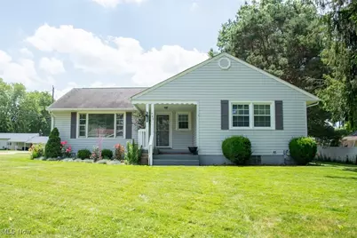 560 Grand Street NW, Bolivar, OH 44612 - Photo 1