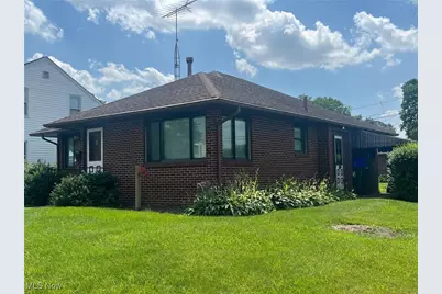 363 Linwood Avenue NW, Canton, OH 44708 - Photo 1