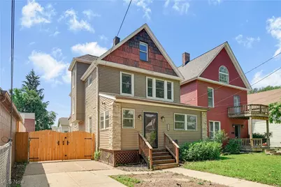1713 Brevier Avenue, Loveland, OH 44113 - Photo 1