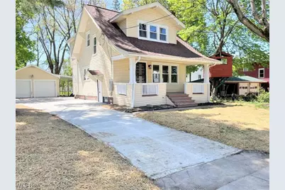 18 Outlook Drive, Tallmadge, OH 44278 - Photo 1