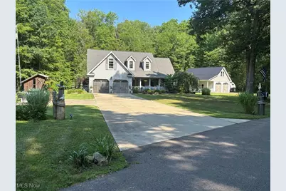 3340 Scott Cliff Drive, Lake Milton, OH 44429 - Photo 1