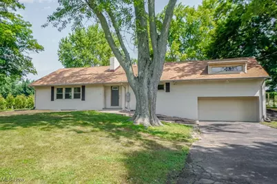 1525 Schneider Street NW, North Canton, OH 44720 - Photo 1