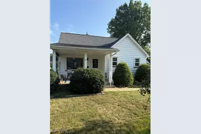 19 Renee Drive, Struthers, OH 44471 - Photo 1