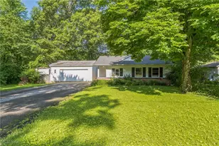 10496 Florida St, Aurora, OH 44202 - Photo 1