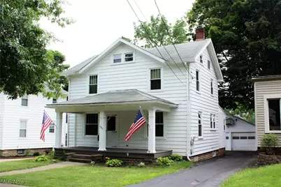 195 W 10th Street, Salem, OH 44460 - Photo 1