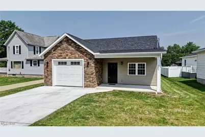 229 E 17th, Dover, OH 44622 - Photo 1