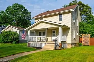 522 Lamont St, Akron, OH 44305 - Photo 1