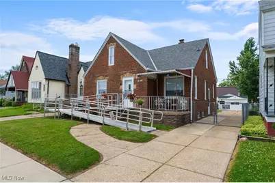 13818 Wainstead Avenue, Loveland, OH 44111 - Photo 1
