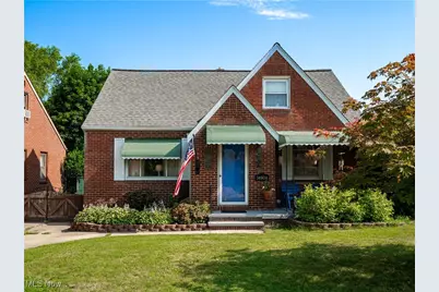 14904 Harley Avenue, Loveland, OH 44111 - Photo 1