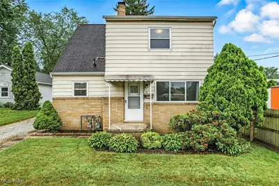 16-18 E Linwood Avenue, Akron, OH 44301 - Photo 1