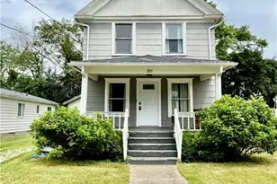 391 Cornell St, Akron, OH 44310 - Photo 1