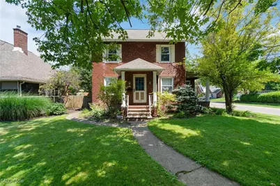 302 Poplar Avenue, Canton, OH 44708 - Photo 1